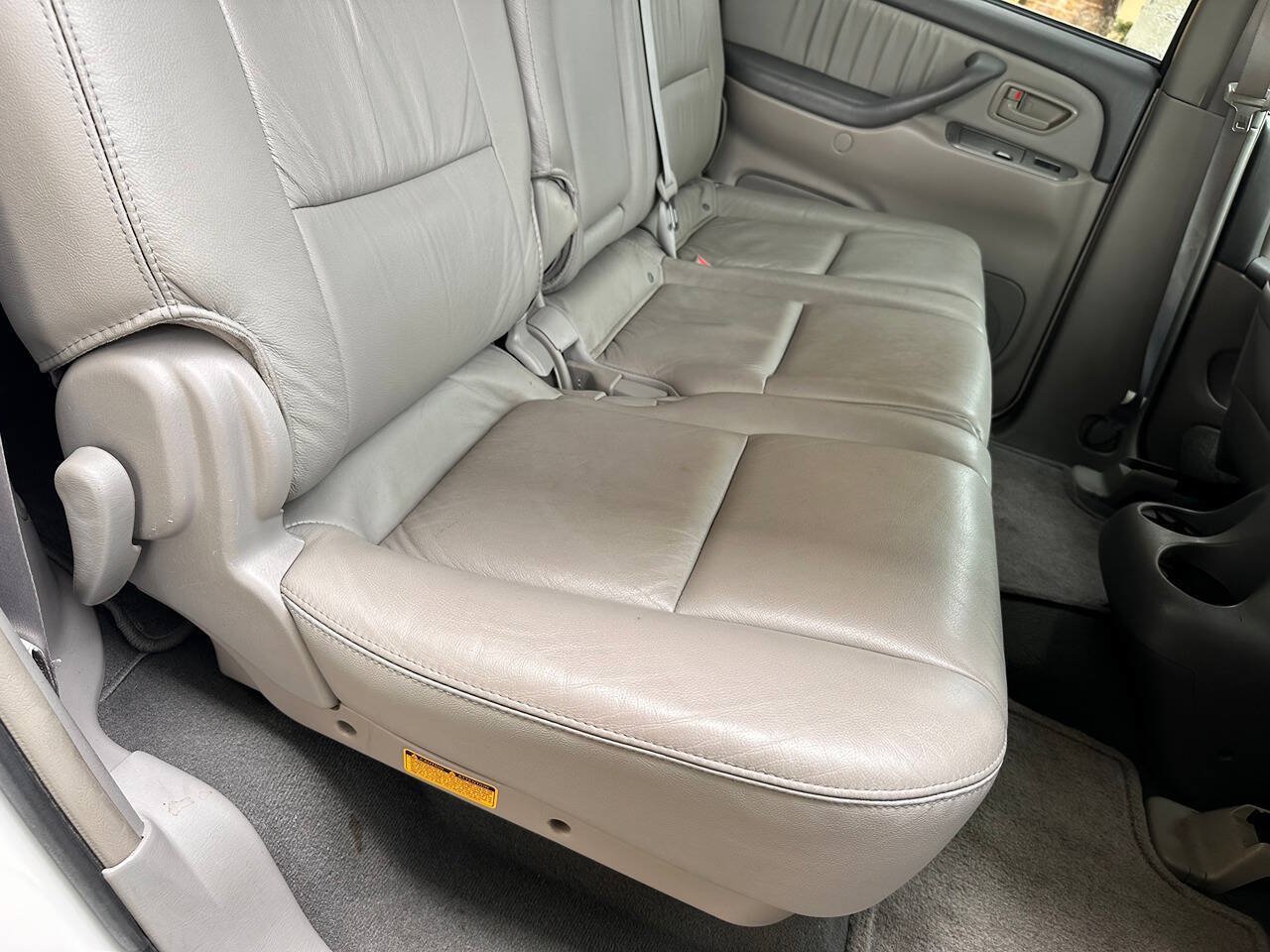 Used 2007 Toyota Sequoia Limited RWD image 77