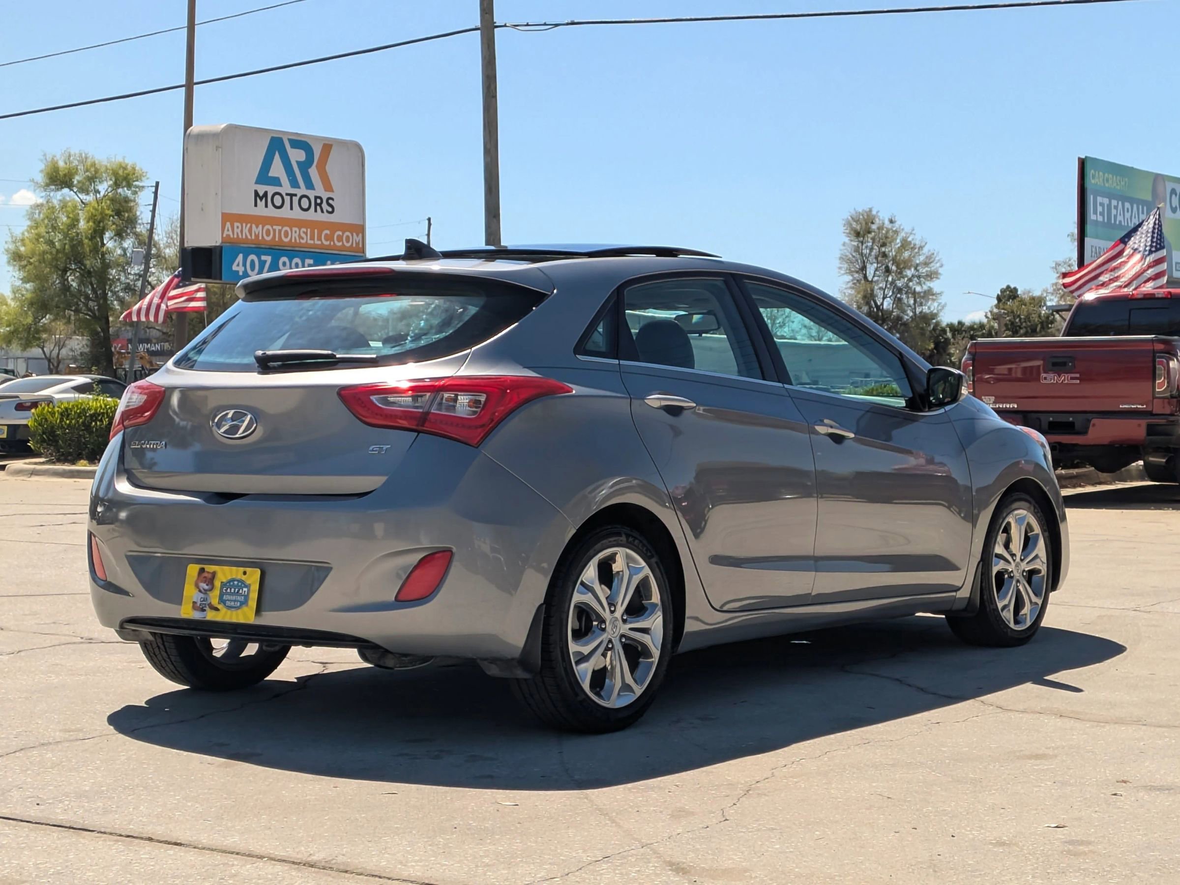 Used 2014 Hyundai Elantra GT w/ Option Group 03 image 3
