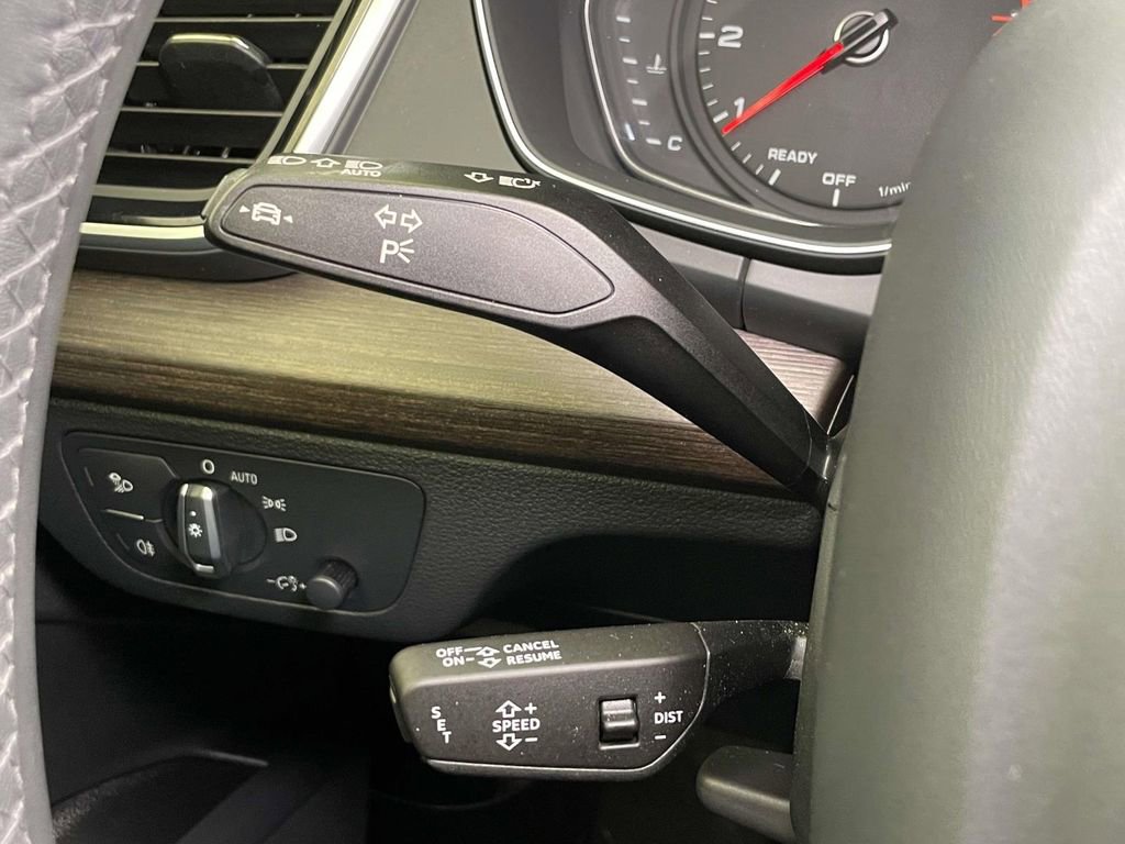 Certified 2023 Audi Q5 2.0T Premium w/ Convenience Package image 40