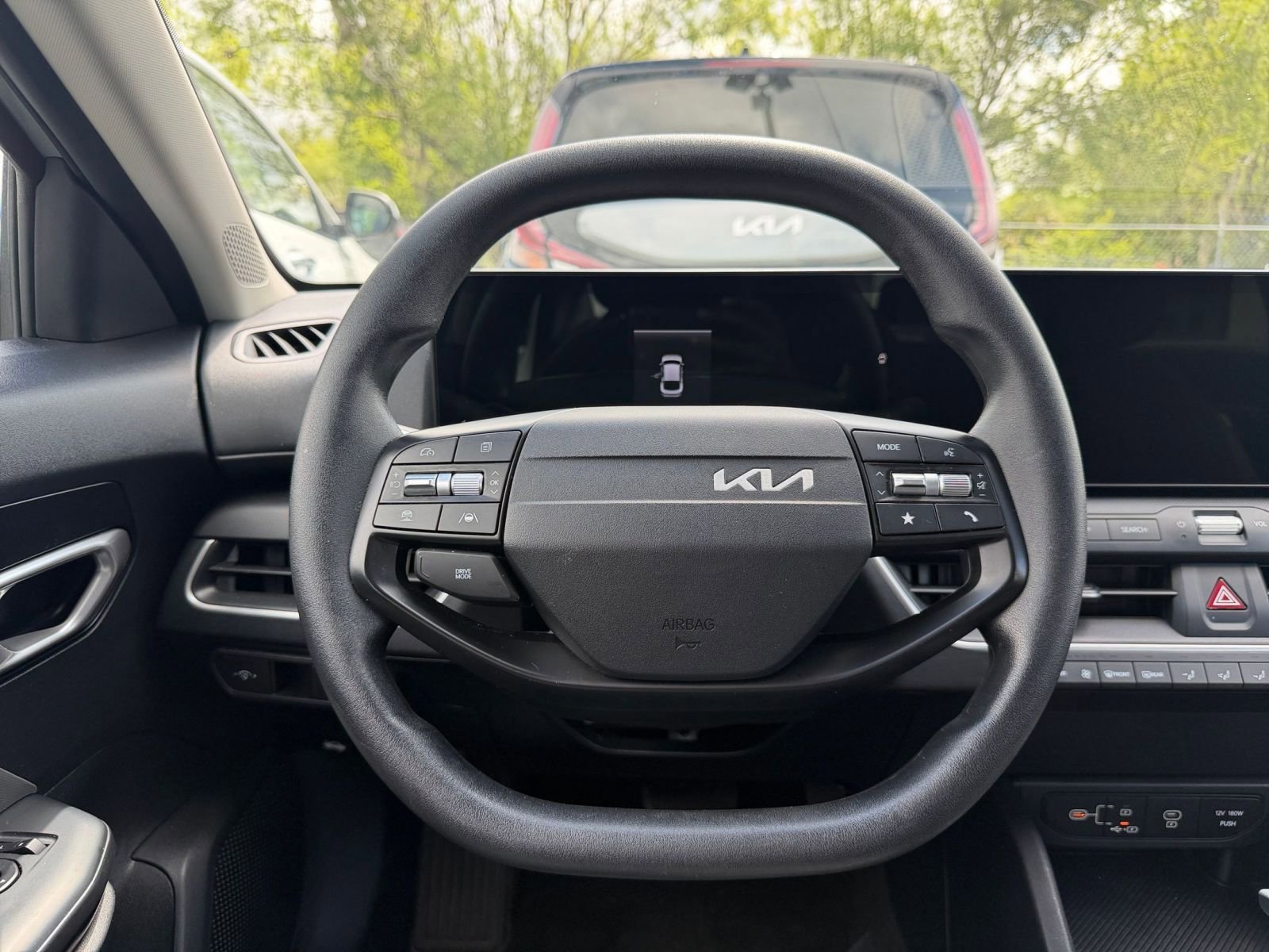 Used 2025 Kia K4 FWD image 27