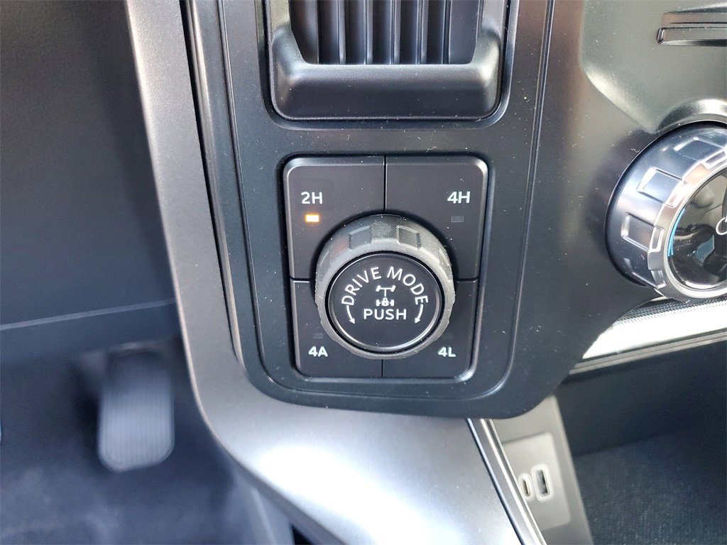 New 2025 Ford F150 Lariat w/ Equipment Group 501A Mid image 20