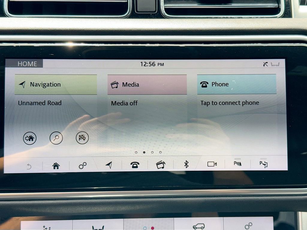 Used 2021 Land Rover Range Rover P525 Westminster Edition image 16