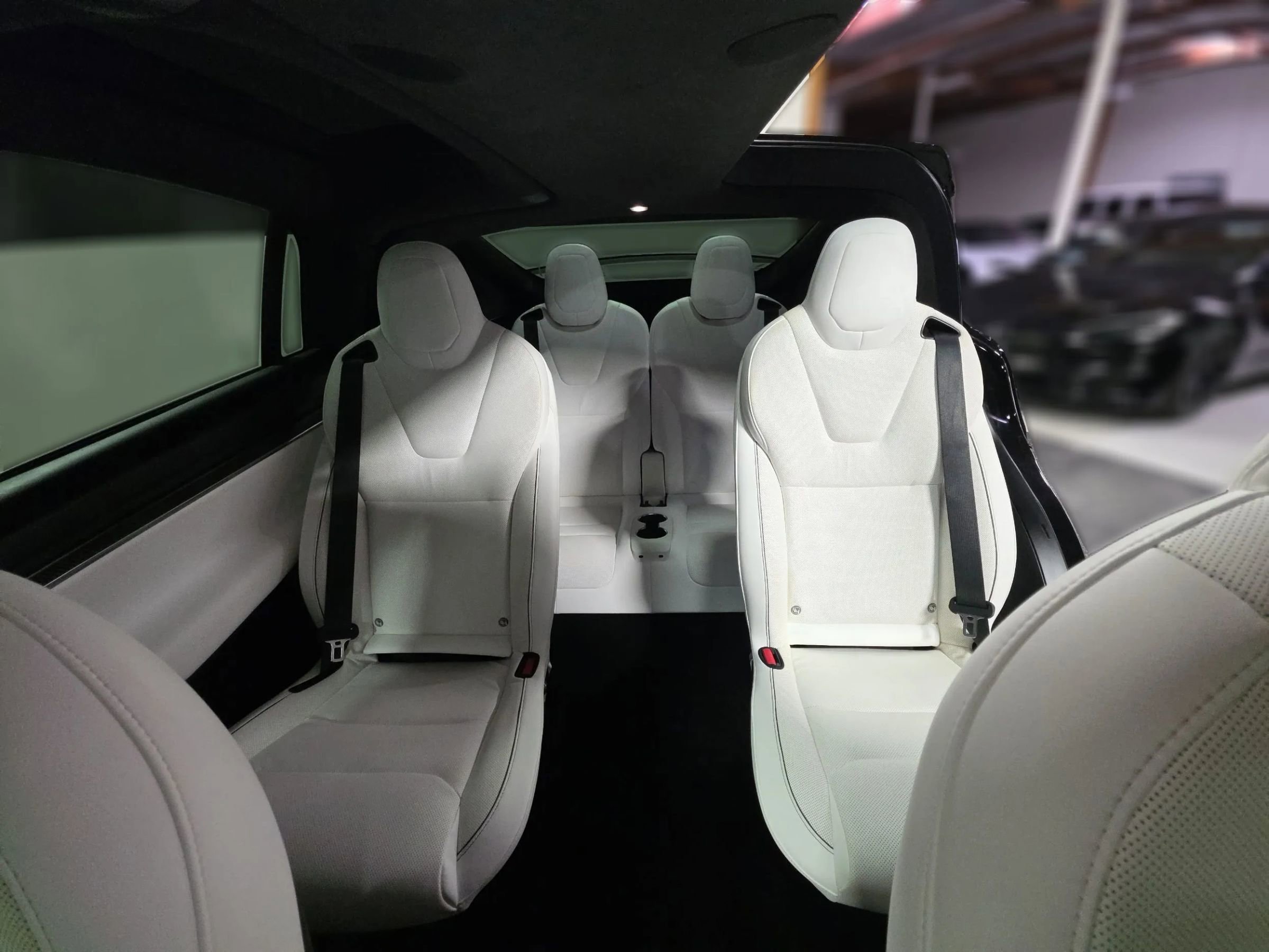 Used 2022 Tesla Model X Plaid image 12