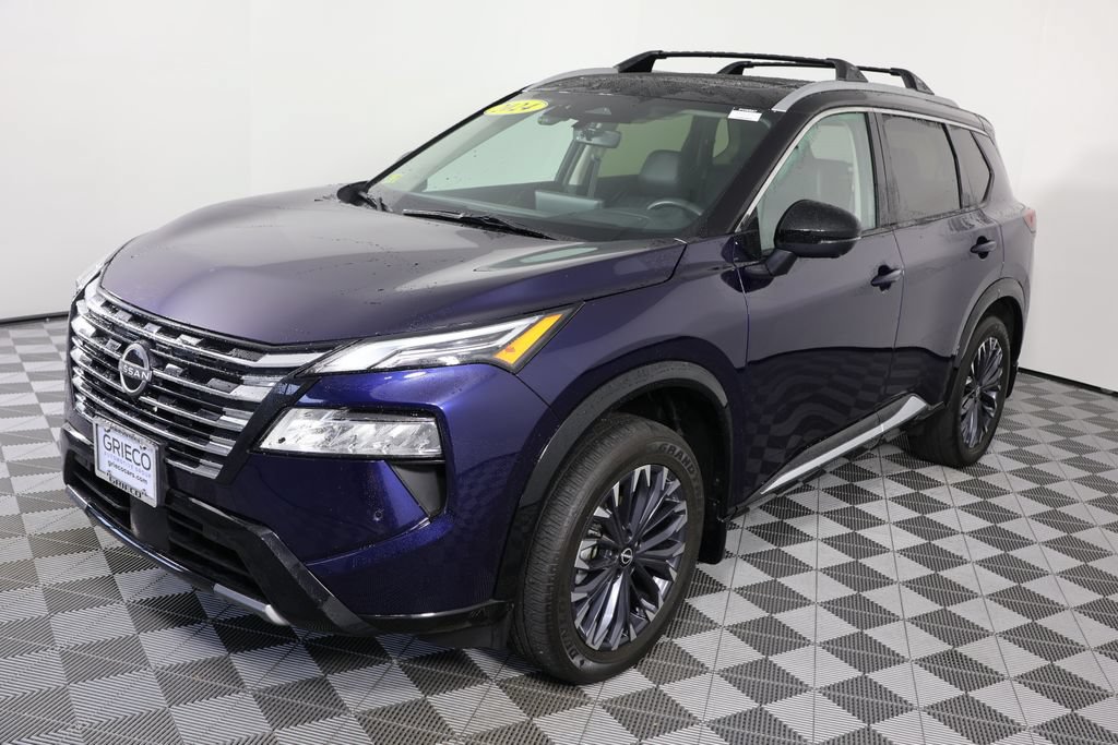 Used 2024 Nissan Rogue Platinum w/ Platinum Premium Package AWD/4WD image 4