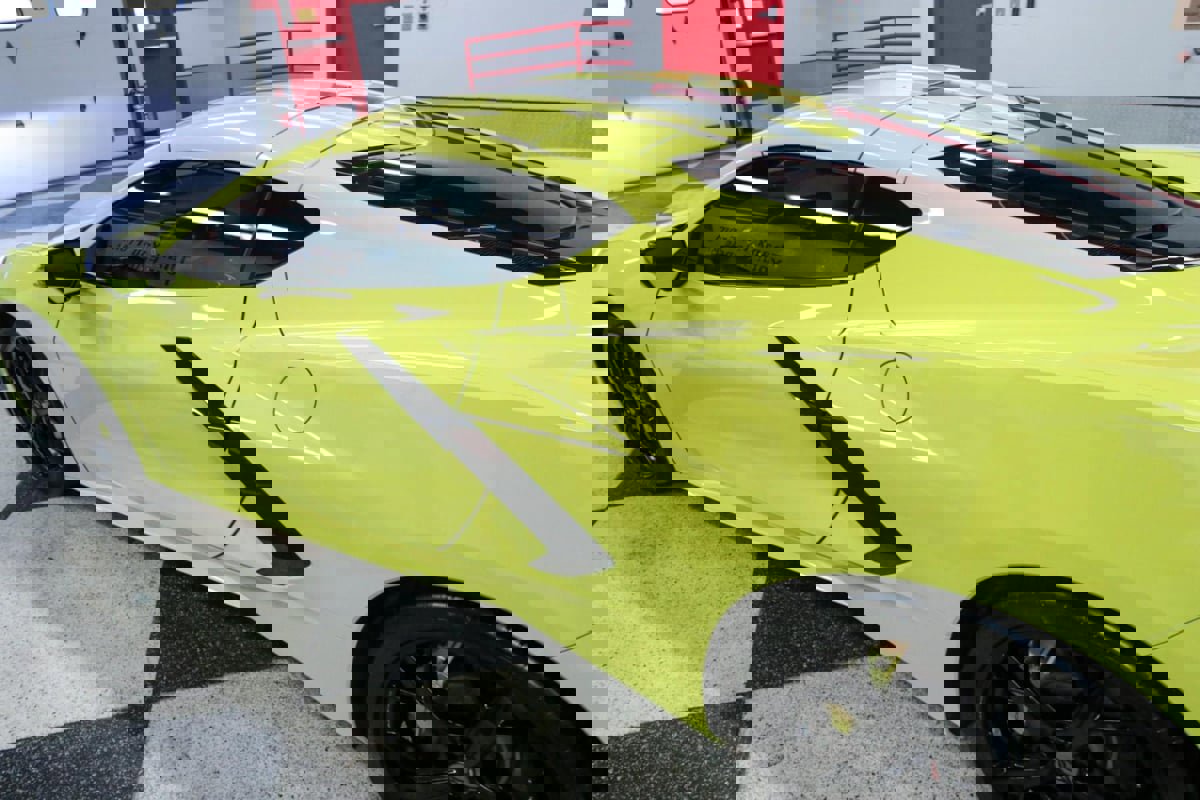 Used 2022 Chevrolet Corvette Stingray Premium Cpe w/ Z51 Performance Package image 57