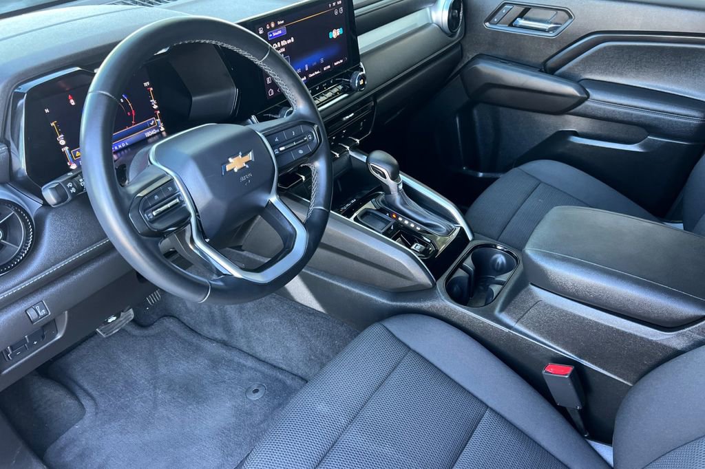 Used 2023 Chevrolet Colorado LT w/ LT Convenience Package II image 13