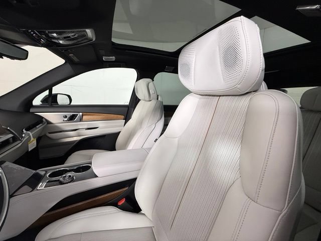 New 2027 Cadillac Vistiq Sport AWD/4WD image 7