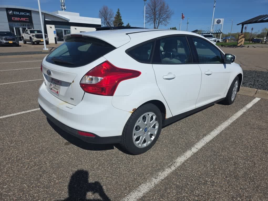 Used 2012 Ford Focus SE FWD image 4