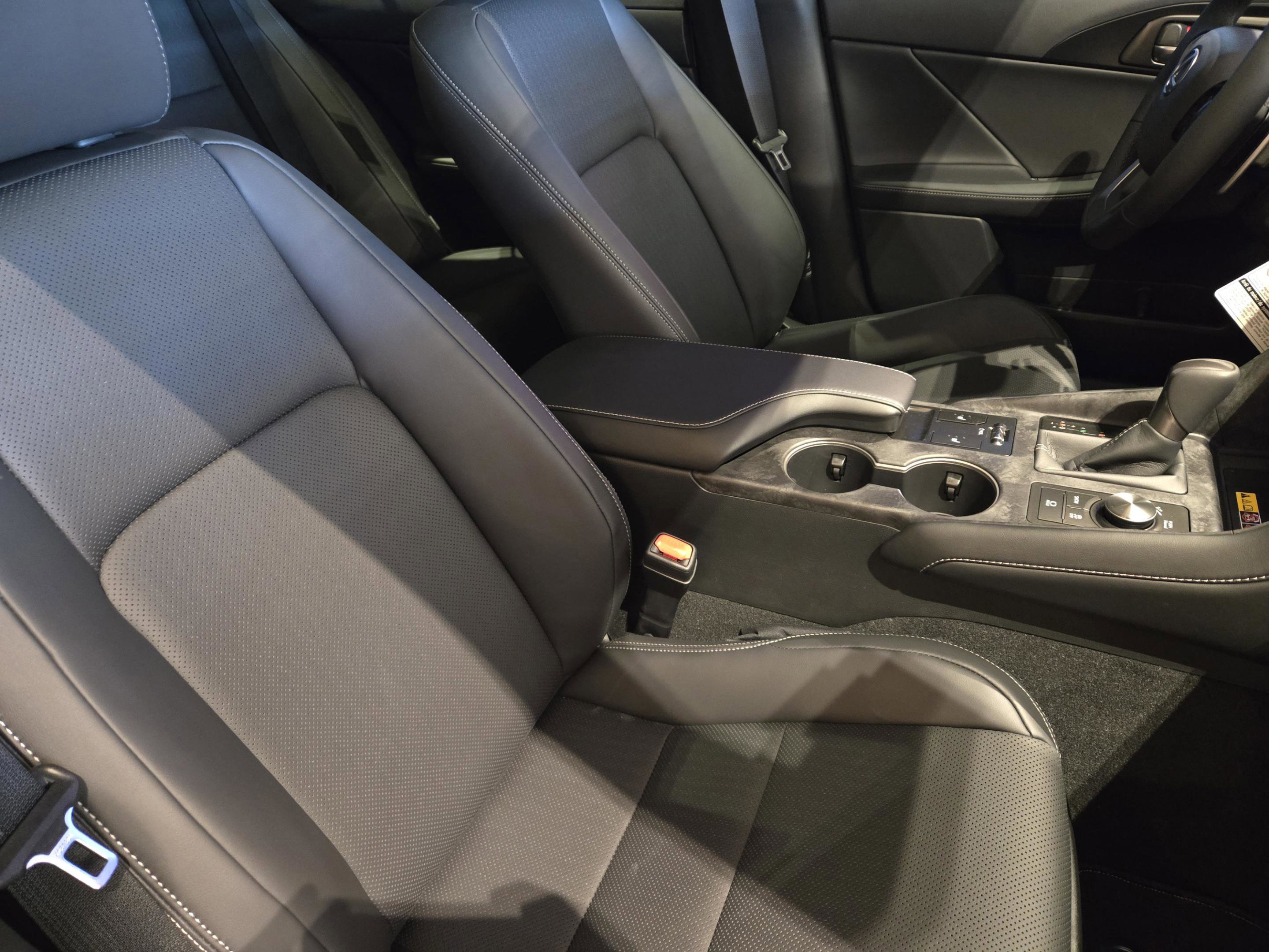 New 2026 Lexus IS 350 F Sport image 8