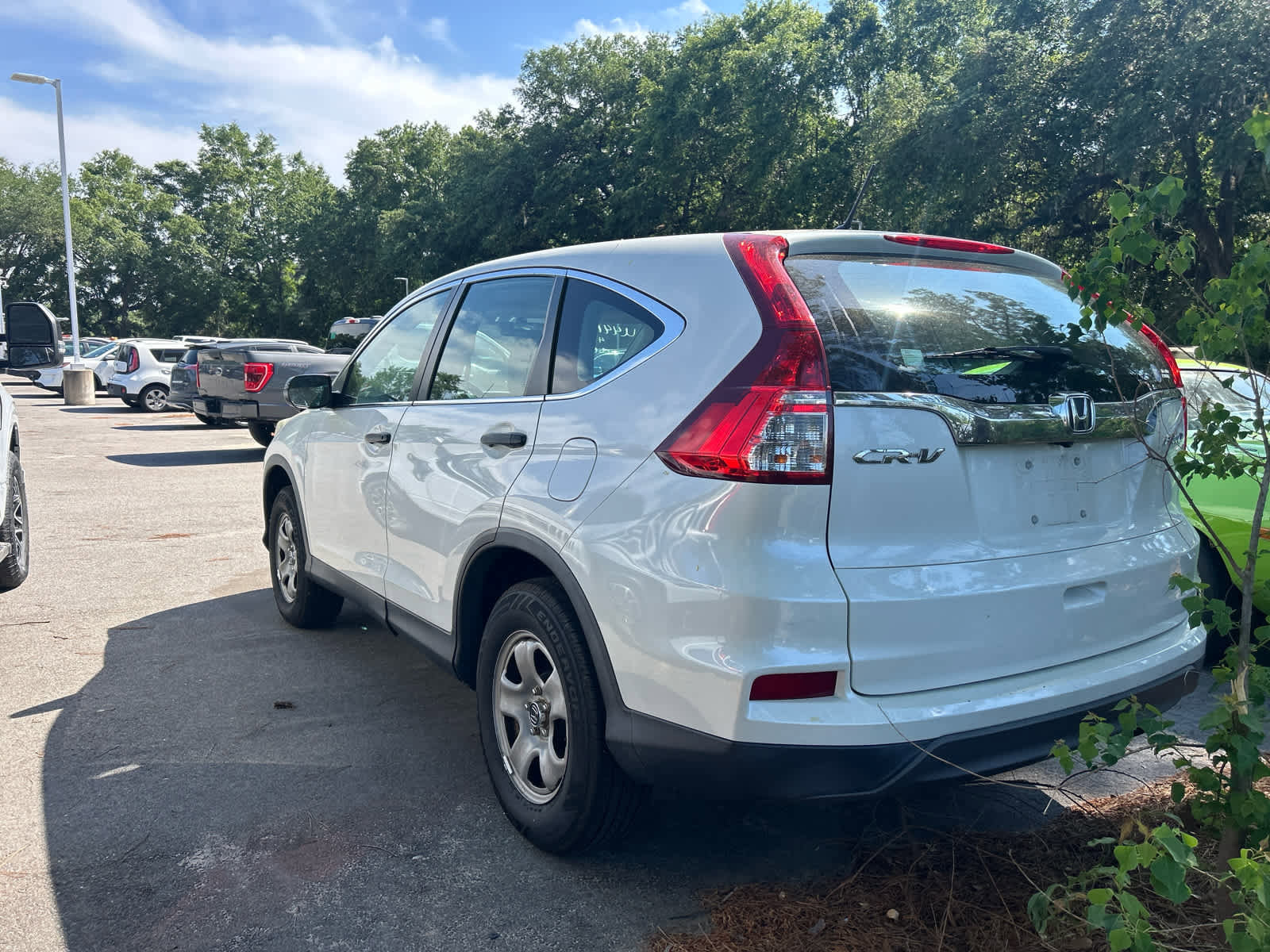 Used 2015 Honda CR-V LX image 6