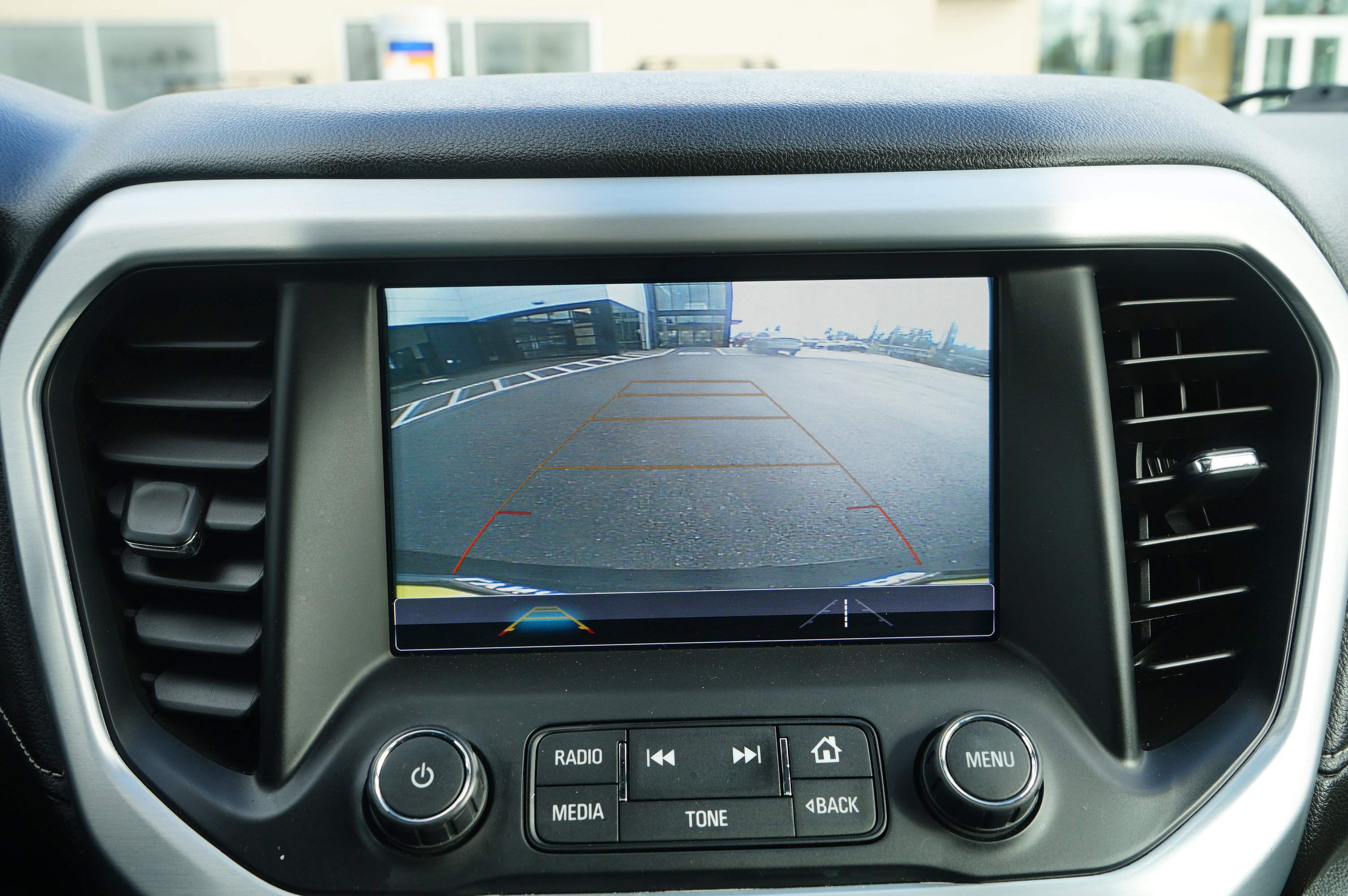 Used 2019 GMC Acadia SLE w/ GMC Pro Grade Package AWD/4WD image 27