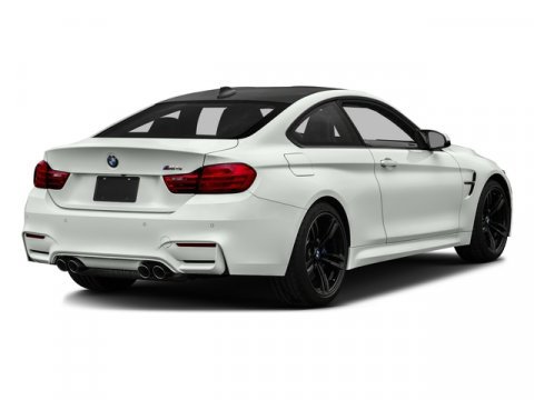 Used 2017 BMW M4 Coupe image 2