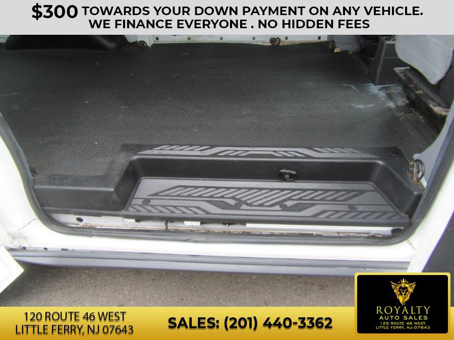 Used 2018 Ford Transit 250 130 Low Roof image 30