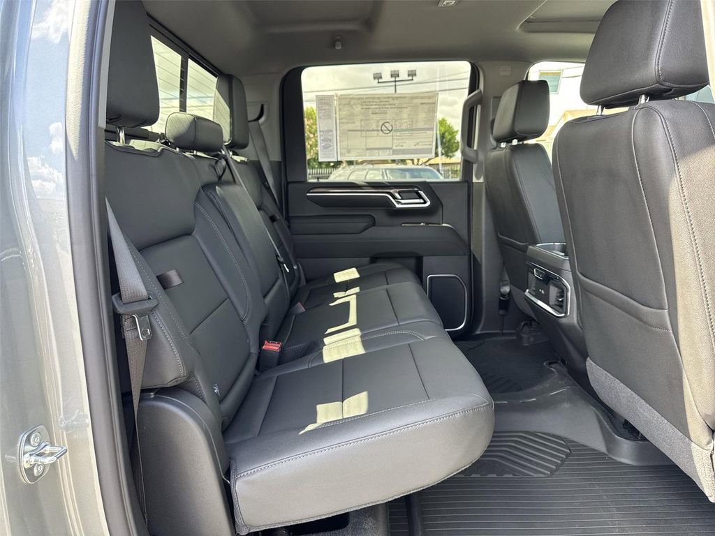 New 2026 Chevrolet Silverado 2500 LTZ w/ Trail Boss Package AWD/4WD image 31