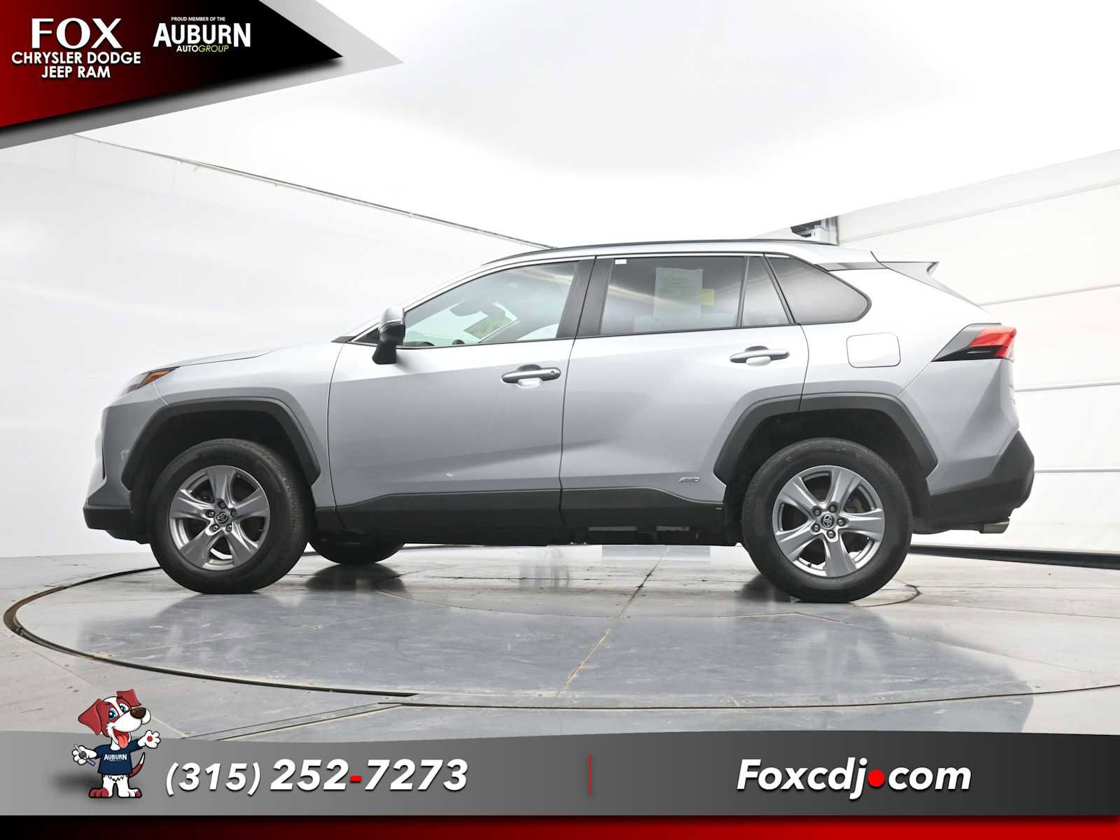 Used 2024 Toyota RAV4 XLE w/ Convenience Package AWD/4WD image 22