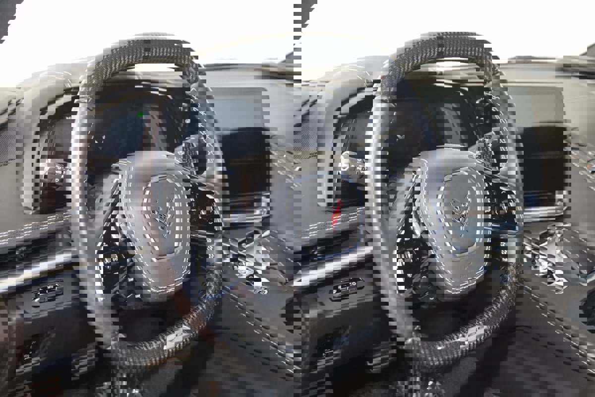 Used 2023 Chevrolet Corvette Z06 image 6