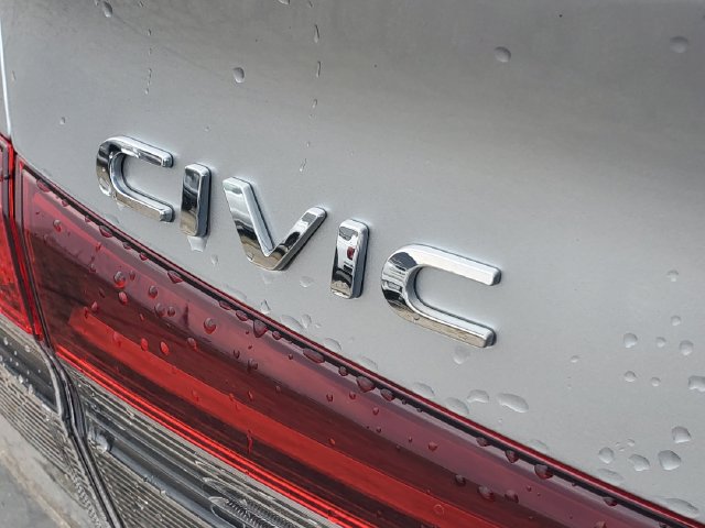 Used 2025 Honda Civic Sport image 28