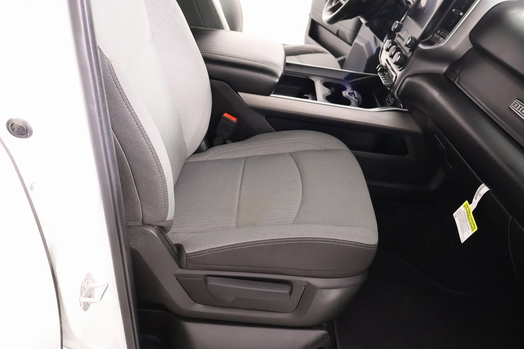 Used 2024 RAM 2500 Big Horn w/ Off Road Package image 12