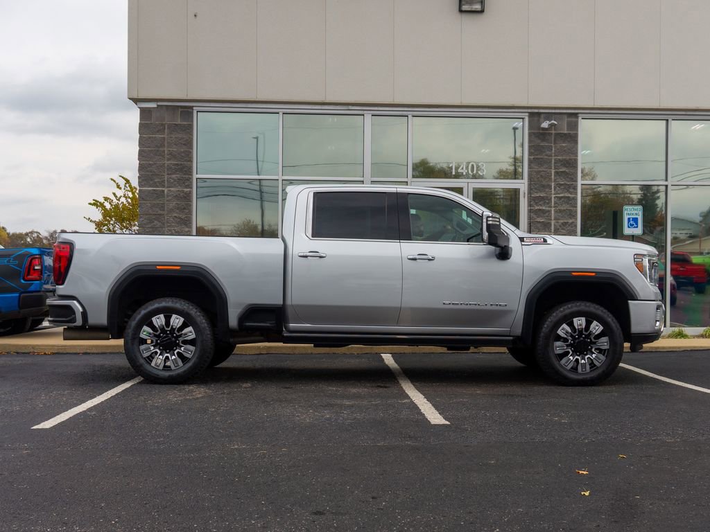 Used 2021 GMC Sierra 2500 Denali w/ Denali Ultimate Package image 4