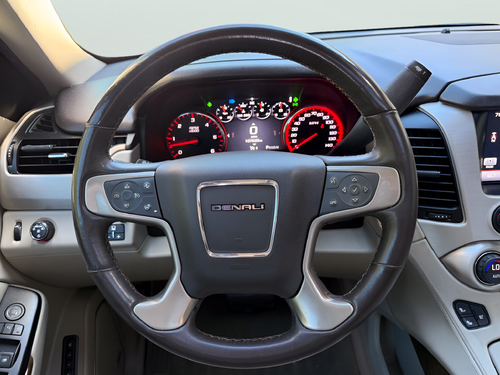 Used 2016 GMC Yukon Denali w/ Open Road Package RWD image 13