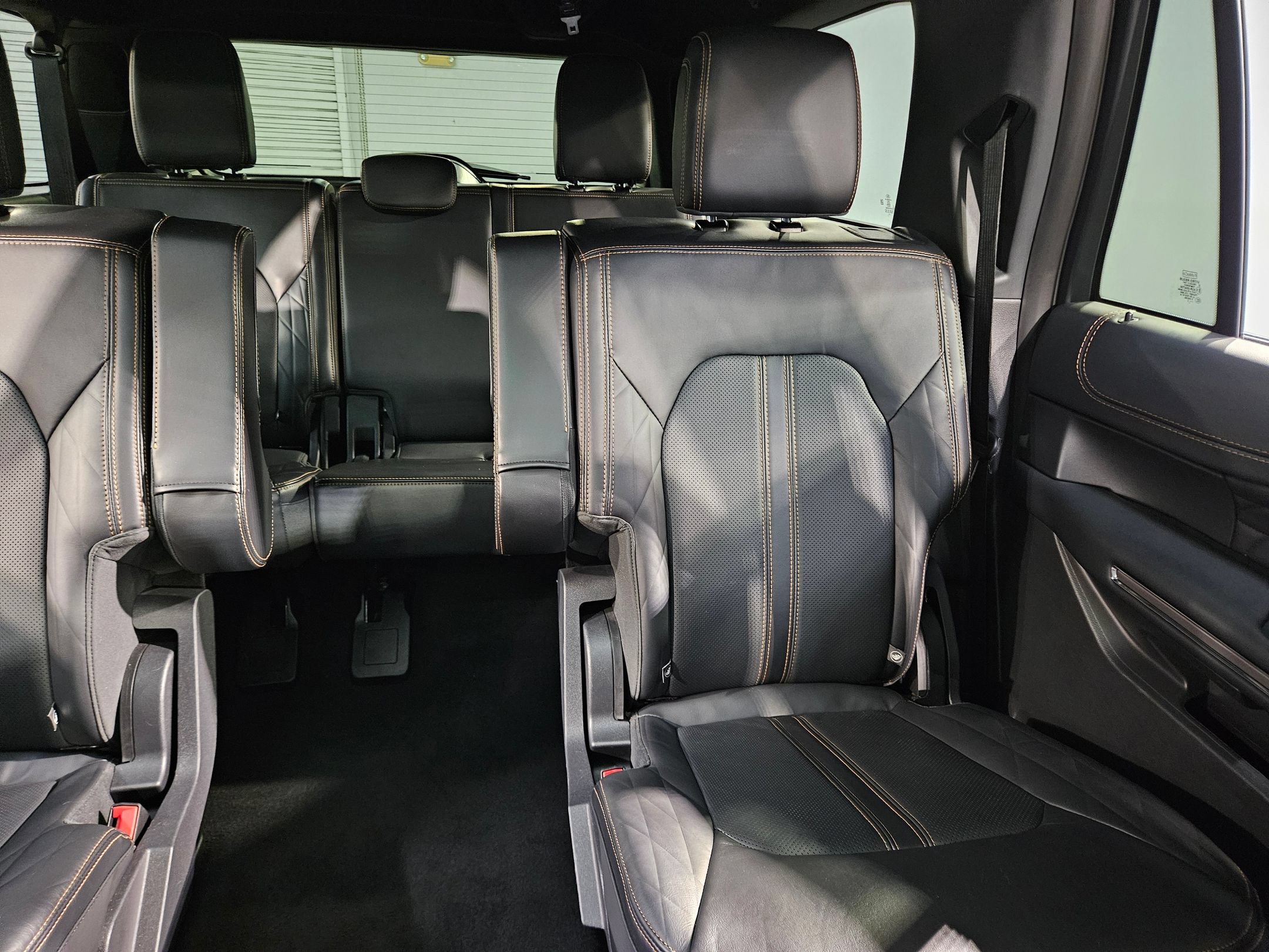 Used 2023 Ford Expedition Max Platinum AWD/4WD image 14