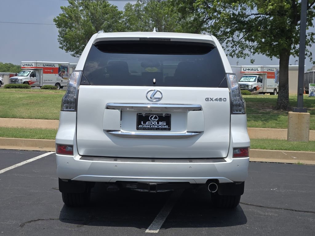 Used 2016 Lexus GX 460 Luxury w/ Preferred Accessory Package AWD/4WD image 6