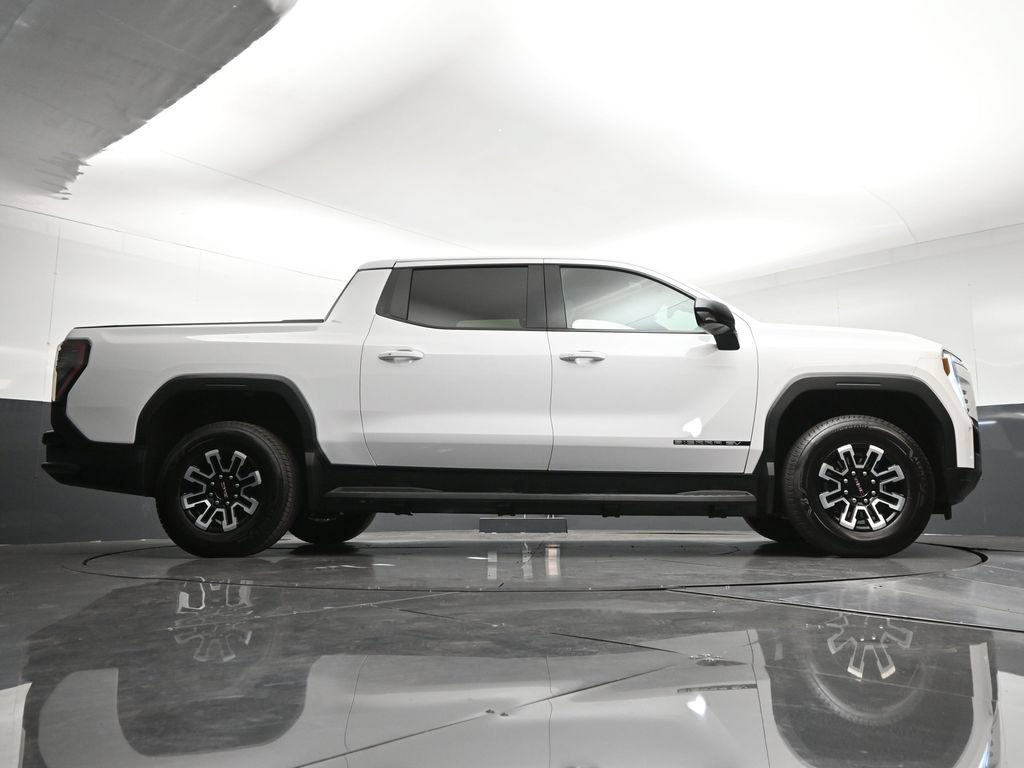 Used 2026 GMC Sierra EV Elevation AWD/4WD image 28