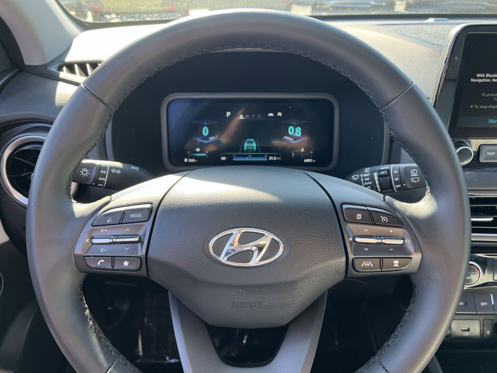 Used 2023 Hyundai Kona Limited AWD/4WD image 24