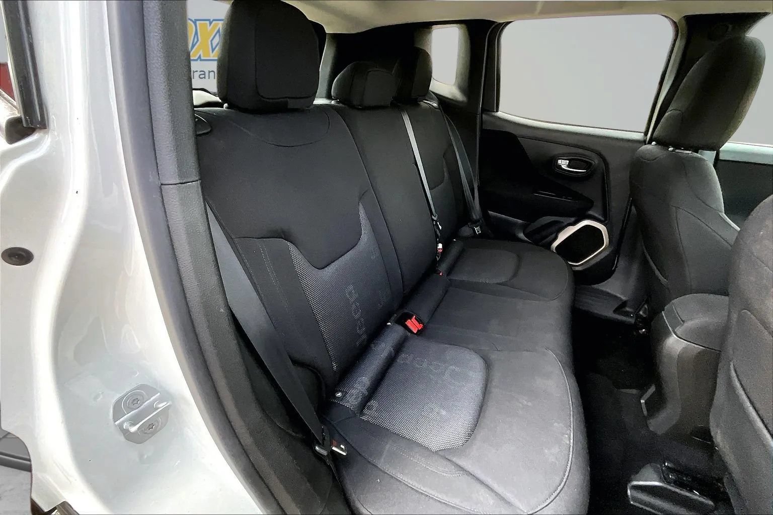Used 2017 Jeep Renegade Latitude AWD/4WD image 24