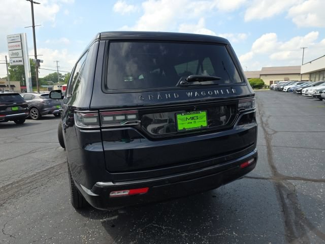Used 2025 Jeep Grand Wagoneer L Series II Obsidian w/ Quick Order Packagew 28T AWD/4WD image 6