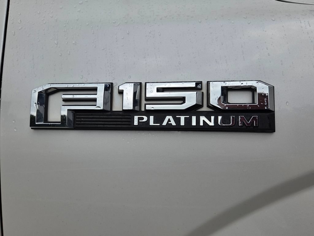 Used 2016 Ford F150 Platinum w/ Equipment Group 701A Luxury AWD/4WD image 11