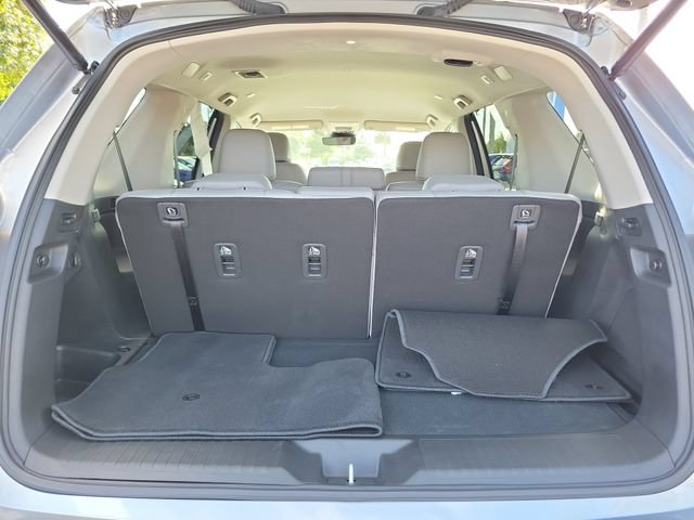Certified 2025 Honda Pilot EX-L image 9