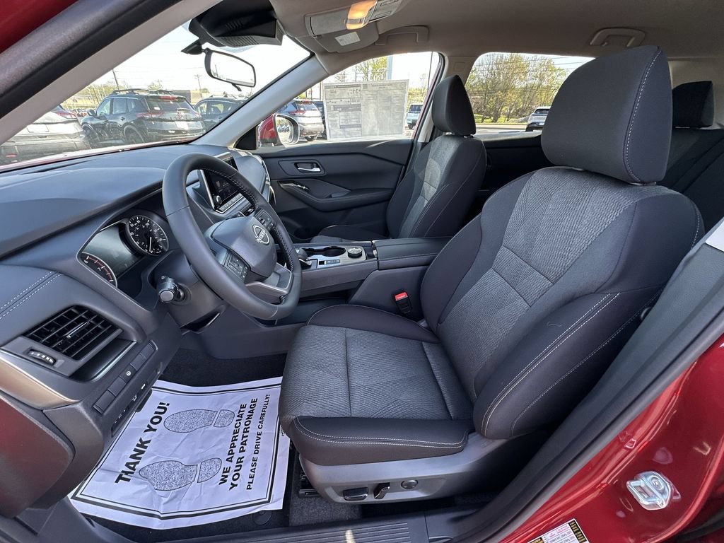 Used 2026 Nissan Rogue SV w/ Cold Weather Package AWD/4WD image 11