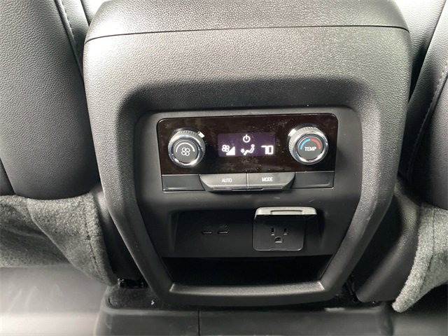 New 2026 Chevrolet Traverse LT w/ Midnight/Sport Edition image 15