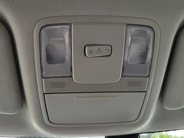 Used 2025 Kia Soul LX FWD image 18