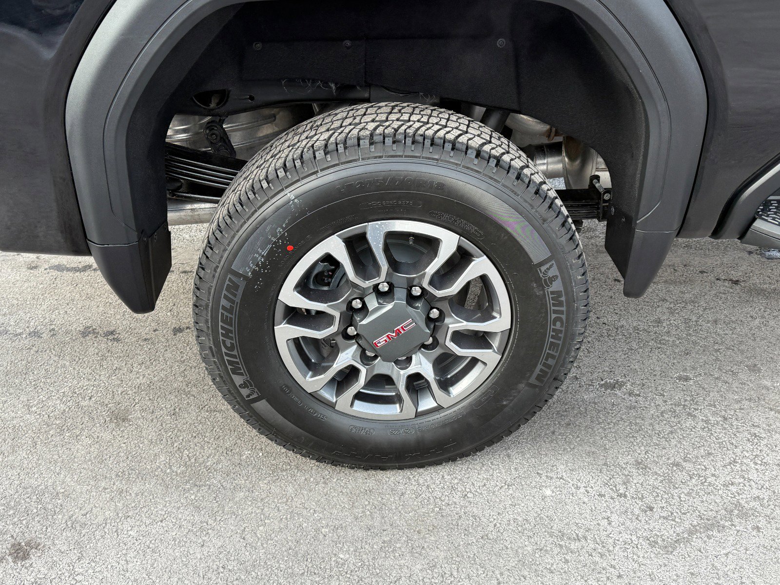 New 2026 GMC Sierra 2500 SLT w/ SLT Convenience Package image 11