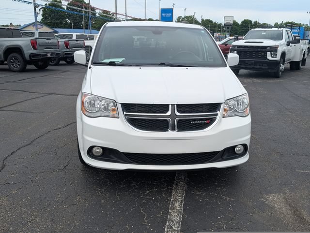 Used 2019 Dodge Grand Caravan SXT FWD image 2