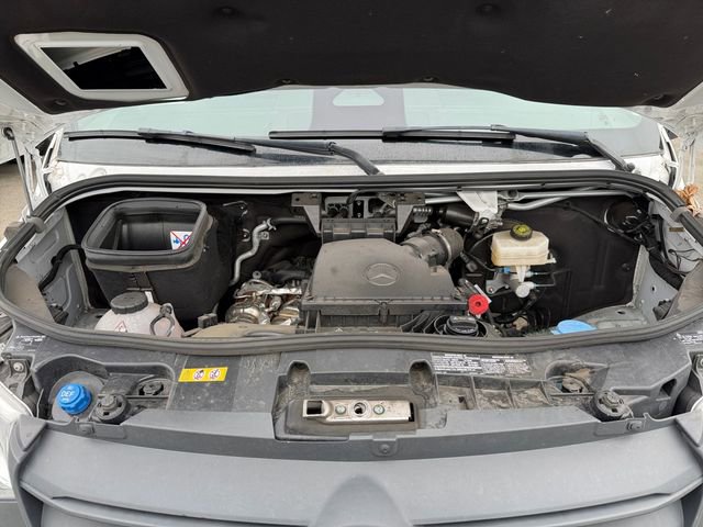 Used 2025 Mercedes-Benz Sprinter 2500 image 36