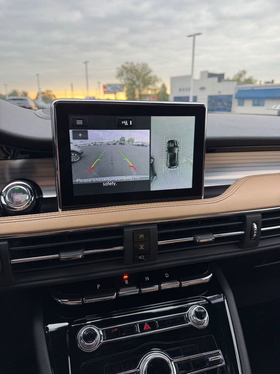 Used 2022 Lincoln Corsair Reserve w/ Equipment Group 201A image 19