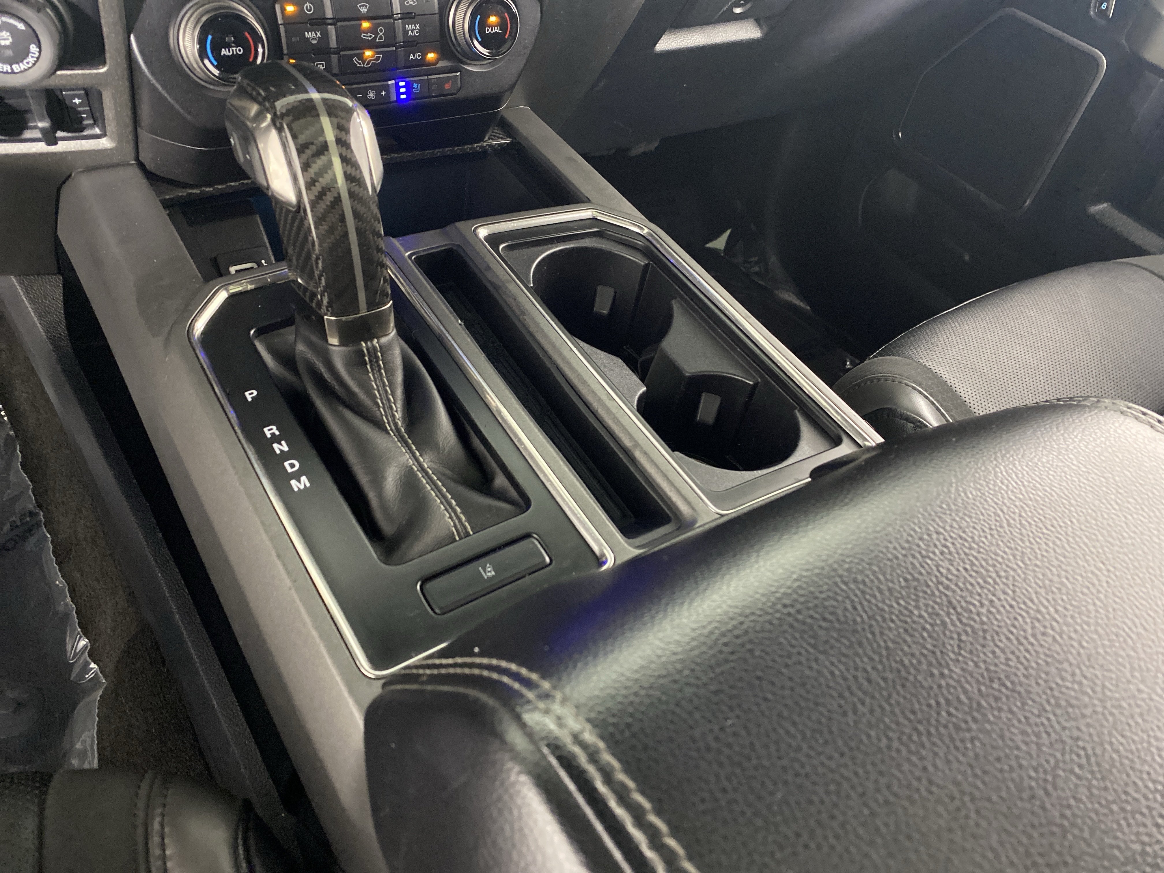 Used 2019 Ford F150 Raptor w/ Equipment Group 802A Luxury AWD/4WD image 30