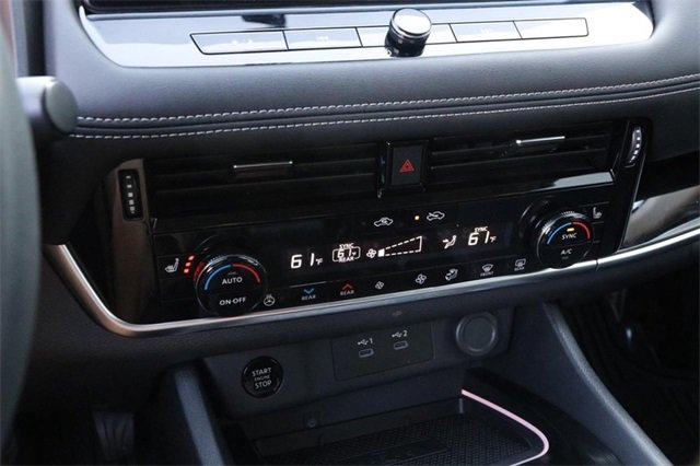 Certified 2024 Nissan Rogue SL w/ SL Premium Package image 19