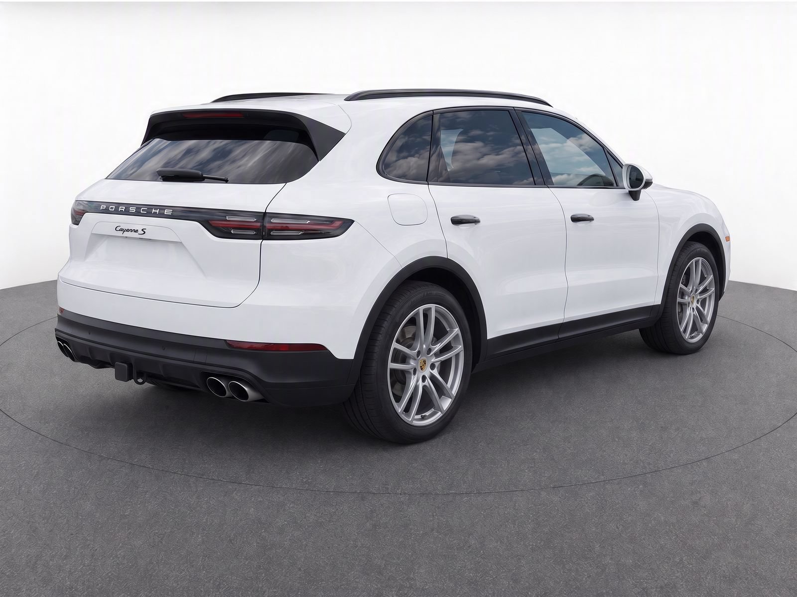 Used 2021 Porsche Cayenne S AWD/4WD image 4