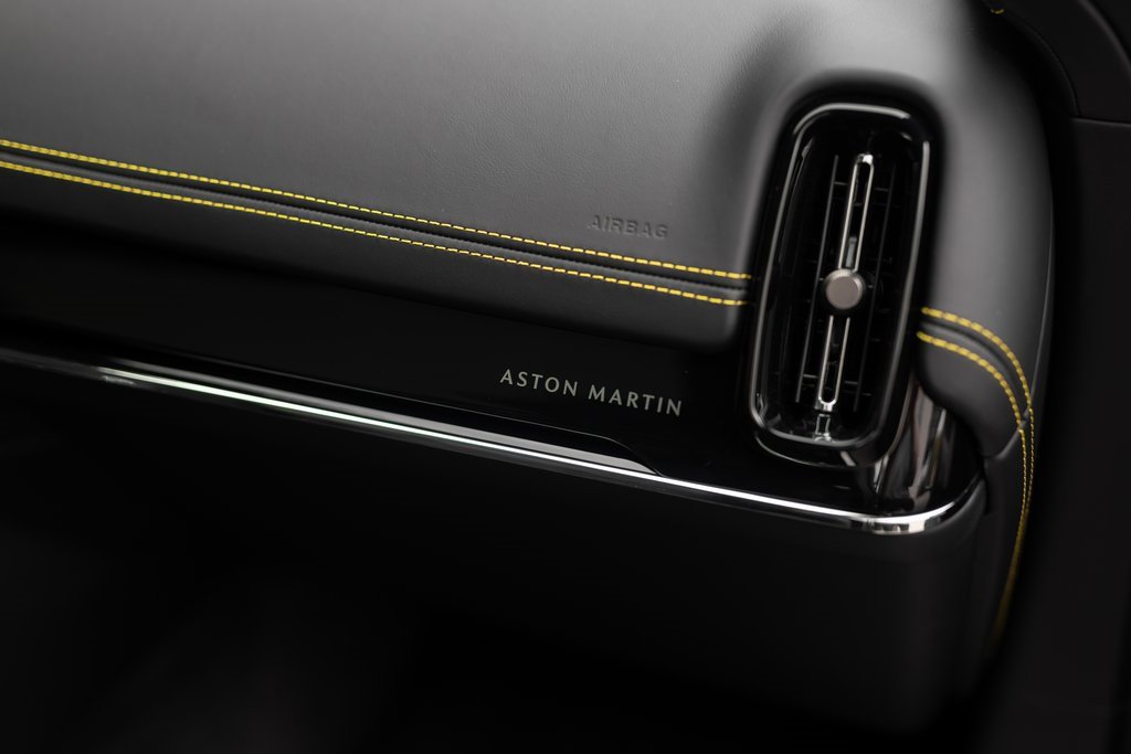 New 2026 Aston Martin DBX 707 image 14