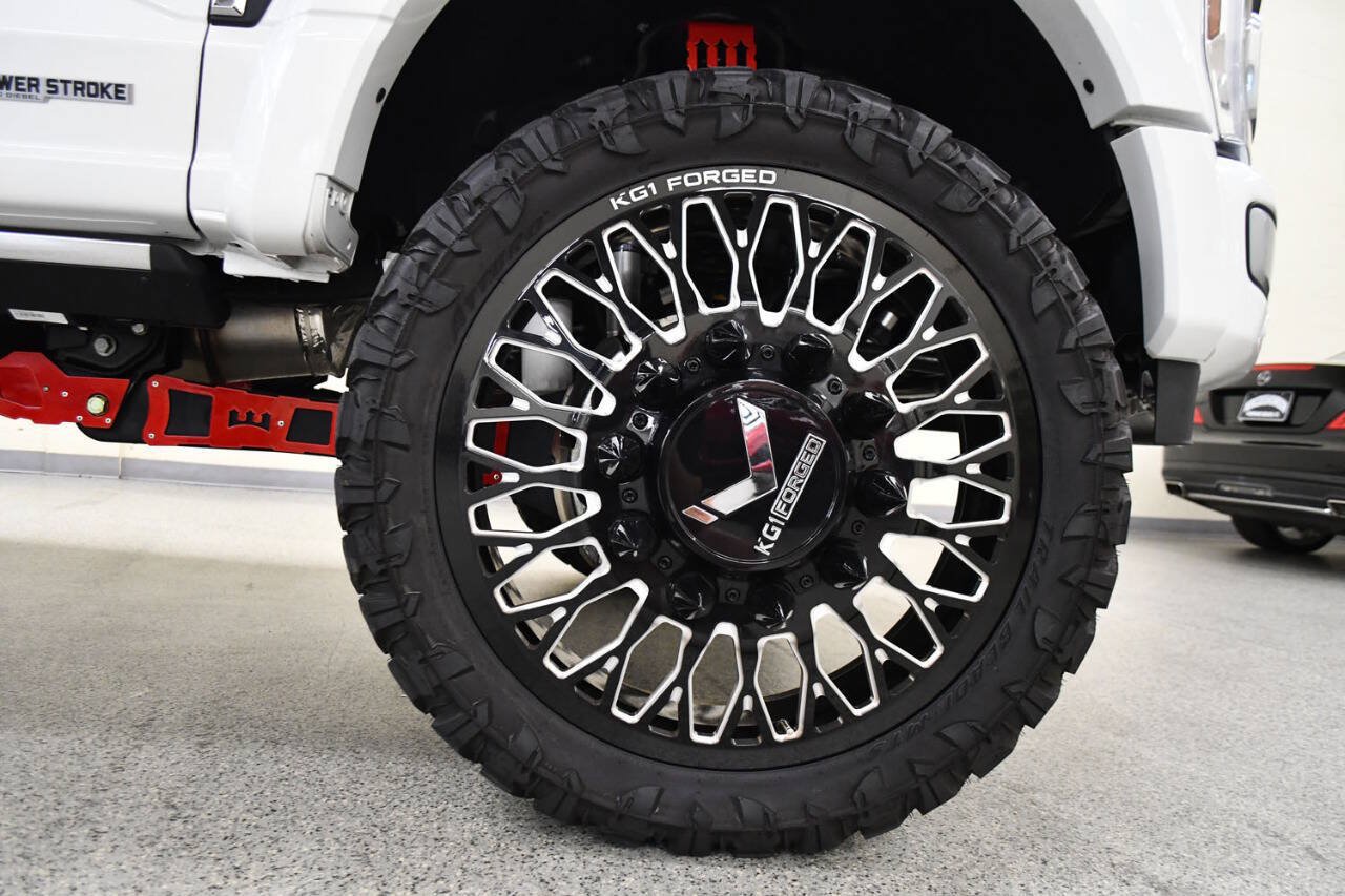 Used 2025 Ford F450 Platinum w/ Platinum Plus Package AWD/4WD image 34
