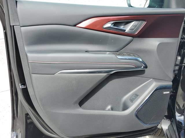 New 2026 Chevrolet Traverse Z71 w/ Enhanced Driving Package AWD/4WD image 19