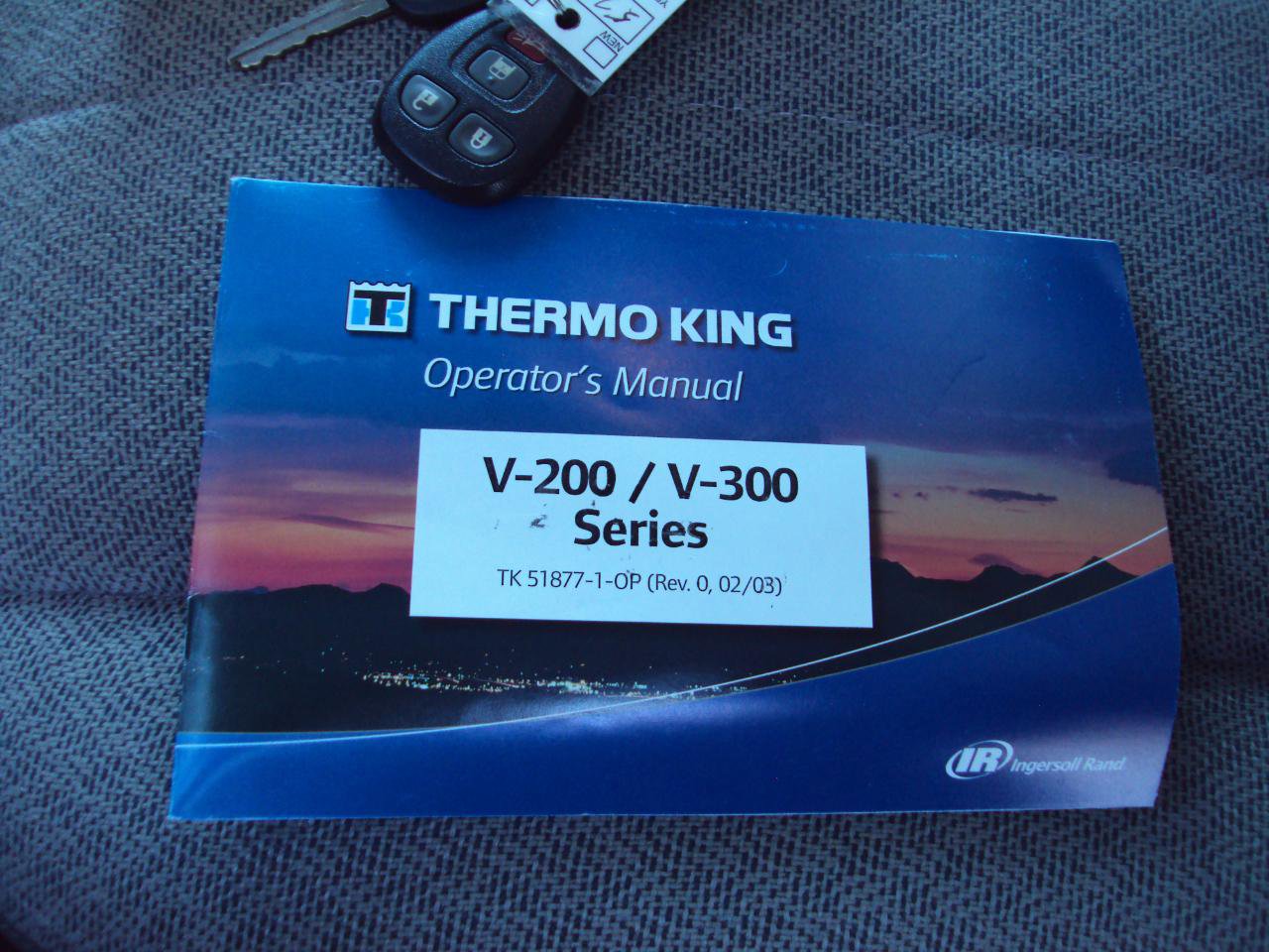 Used 2014 Chevrolet Express 1500 AWD image 26