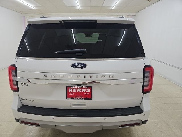 Used 2024 Ford Expedition Limited AWD/4WD image 17