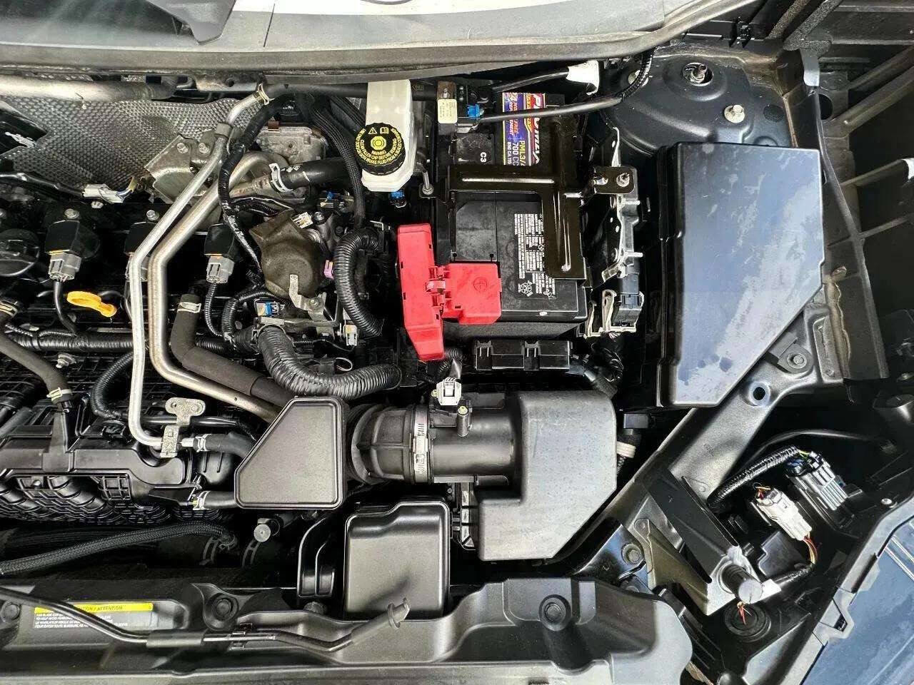 Used 2021 Nissan Rogue SV AWD/4WD image 29