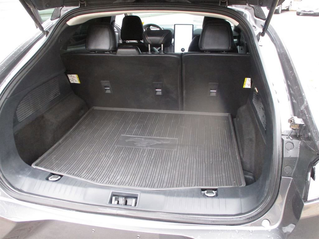 Used 2023 Ford Mustang Mach-E Select w/ Comfort Package Lite image 9