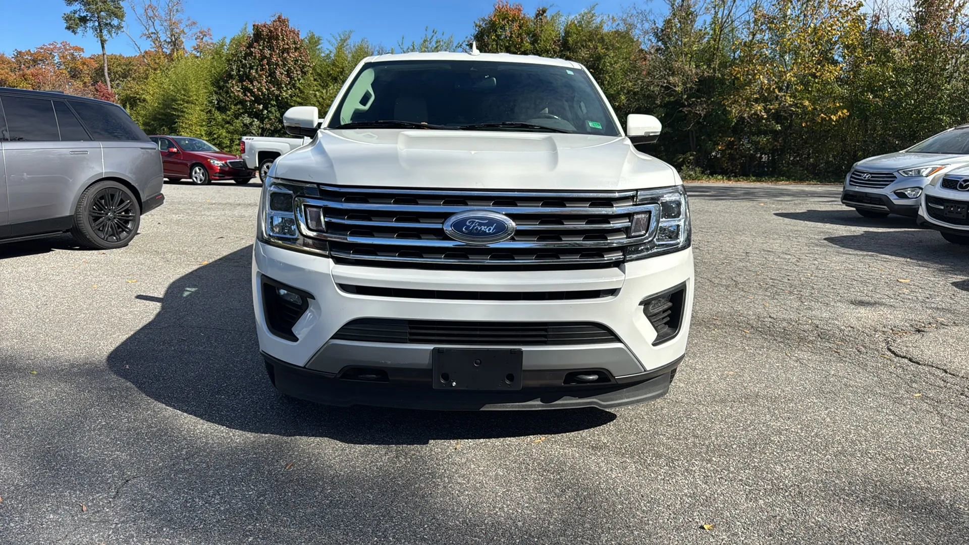 Used 2021 Ford Expedition XLT image 2